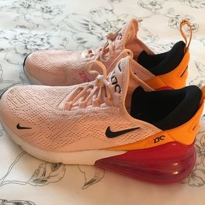 Nike AirMax 270